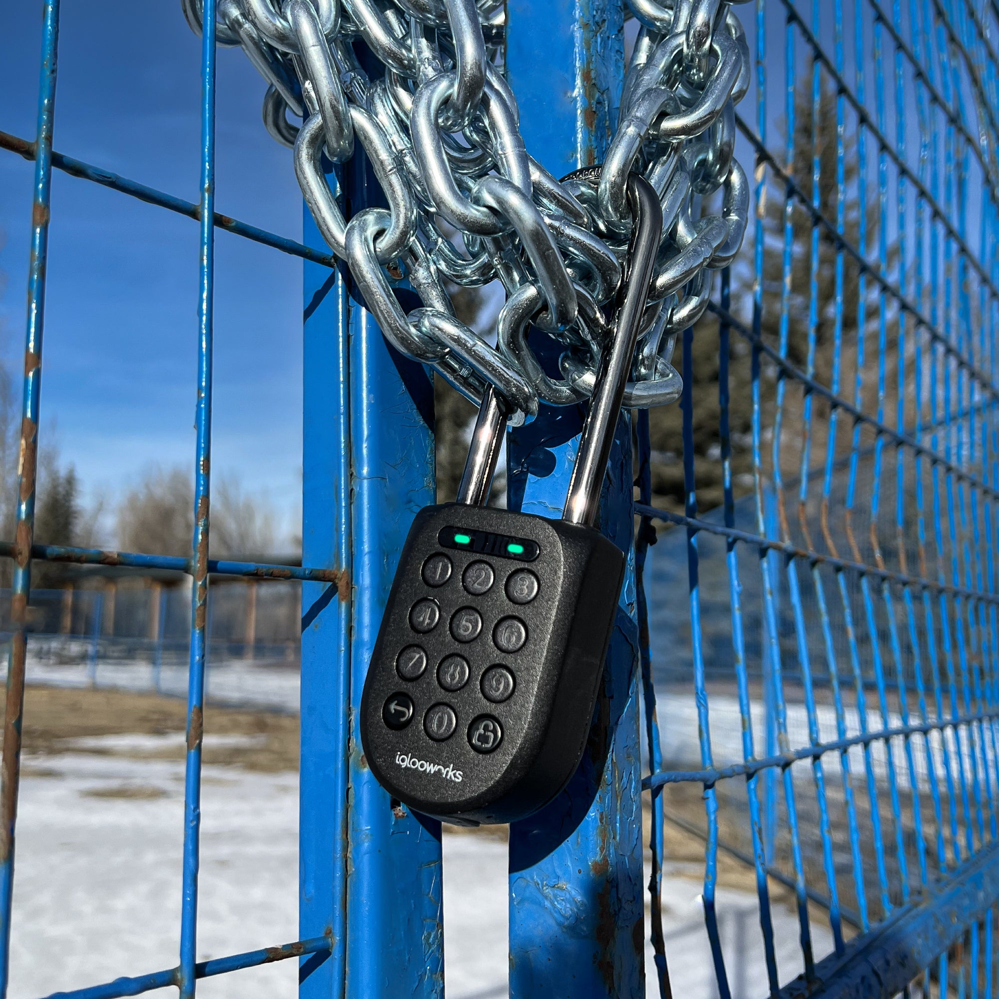 Padlock Store Padlock 2E | Reliable & Scalable Security – igloohome US
